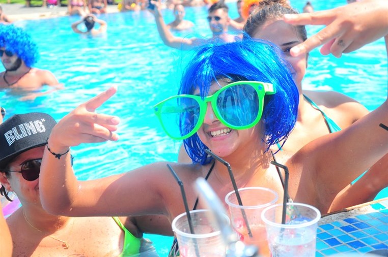 Cyan Sunday Club Its Groovy Baby